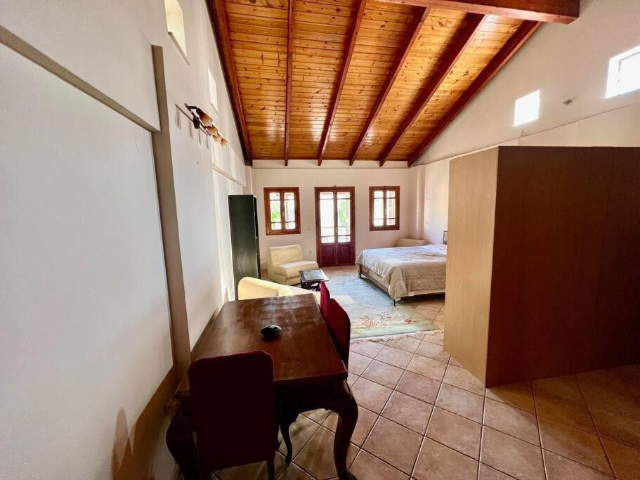 Στούντιο Κέντρου Άνω Πόλης Πάτρας Apartment Bagian luar foto