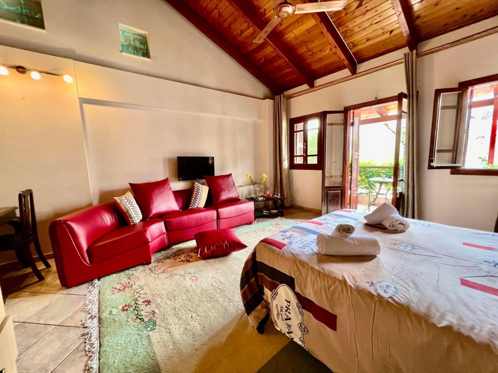 Στούντιο Κέντρου Άνω Πόλης Πάτρας Apartment Bagian luar foto