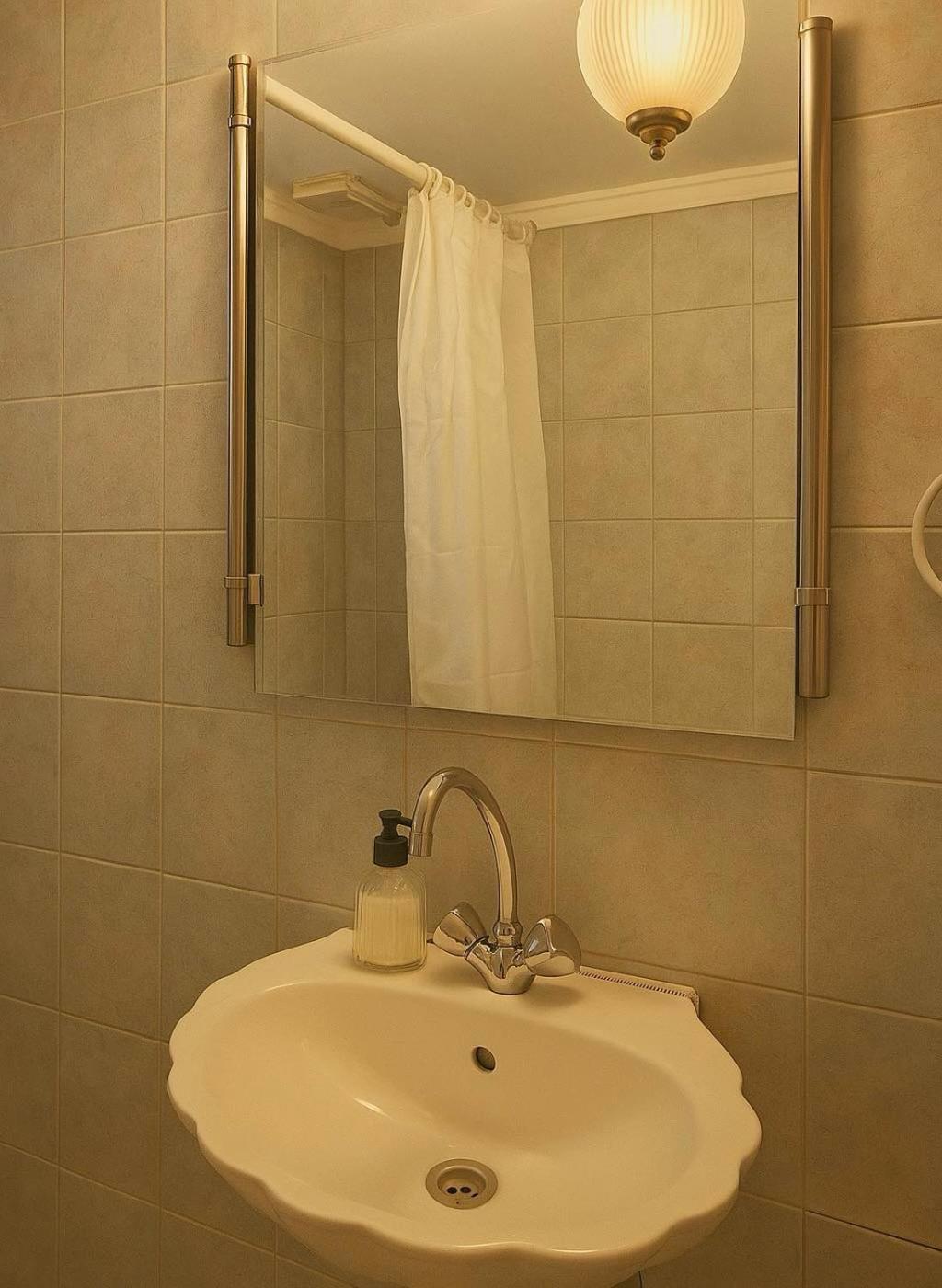 Στούντιο Κέντρου Άνω Πόλης Πάτρας Apartment Bagian luar foto