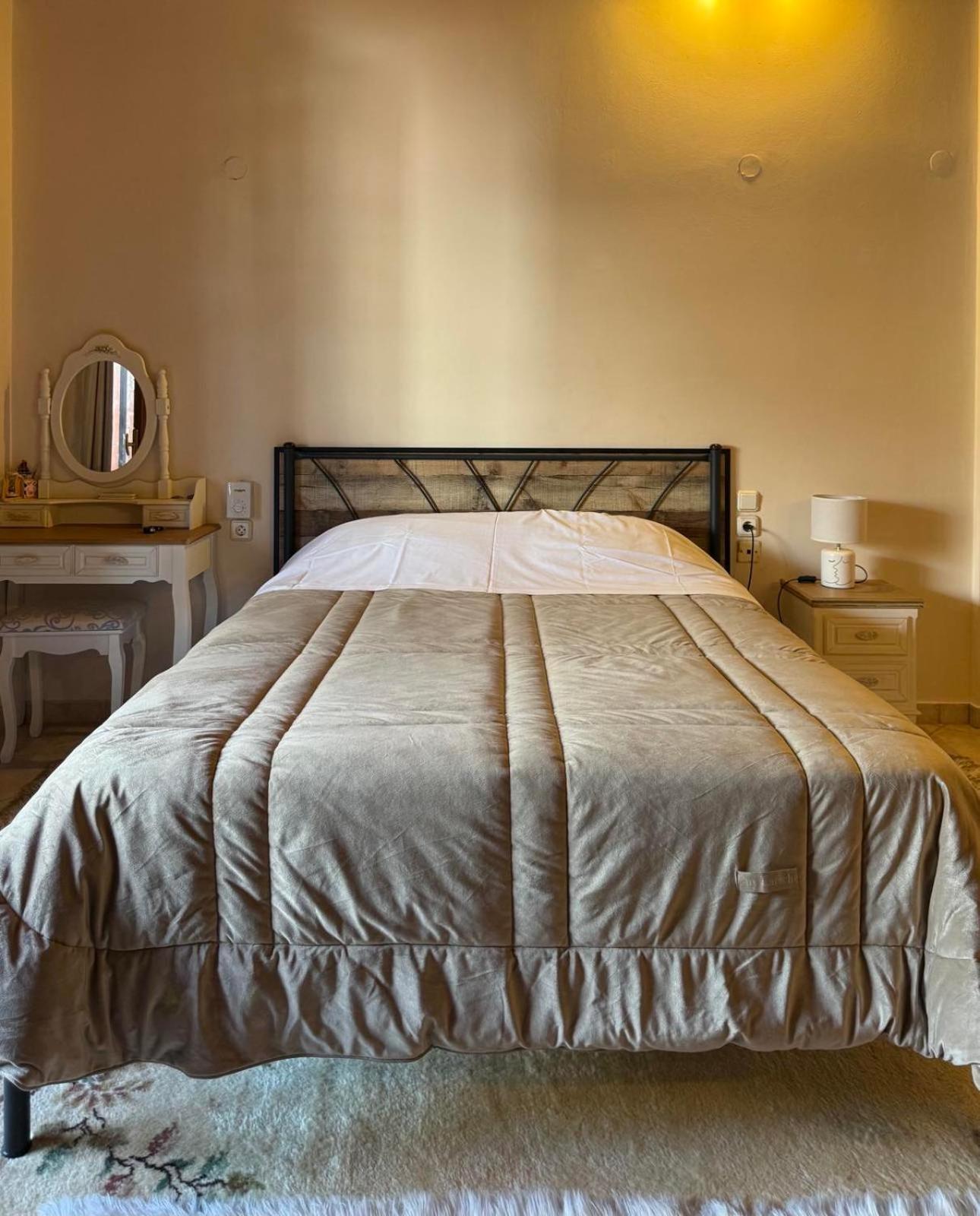 Στούντιο Κέντρου Άνω Πόλης Πάτρας Apartment Bagian luar foto