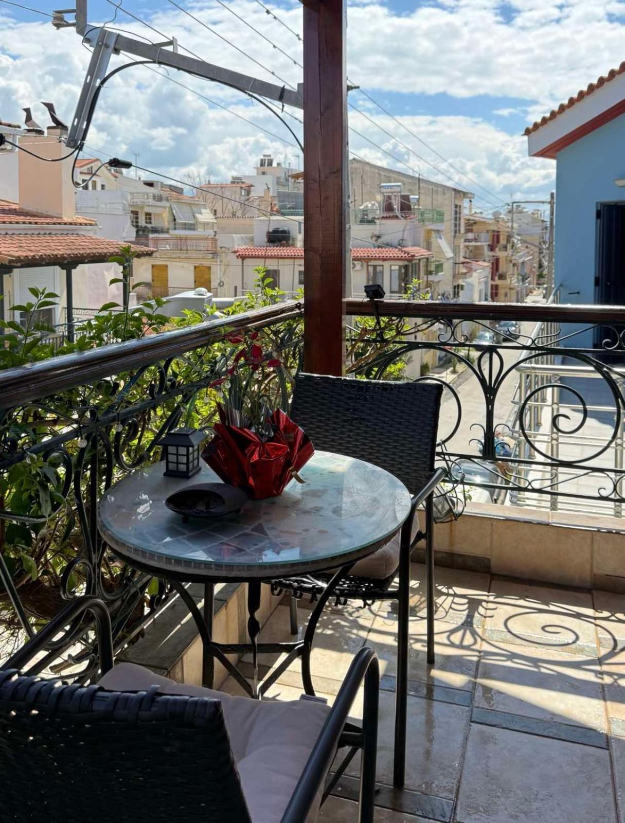 Στούντιο Κέντρου Άνω Πόλης Πάτρας Apartment Bagian luar foto