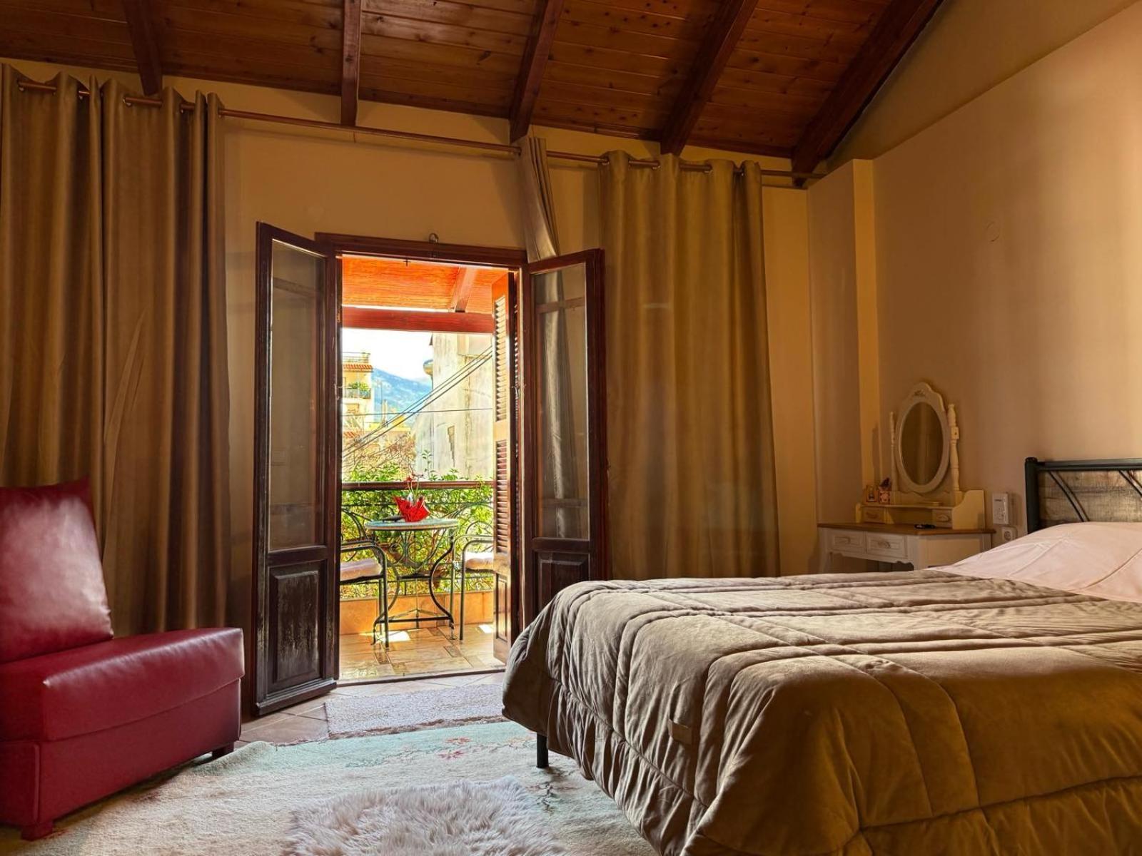 Στούντιο Κέντρου Άνω Πόλης Πάτρας Apartment Bagian luar foto